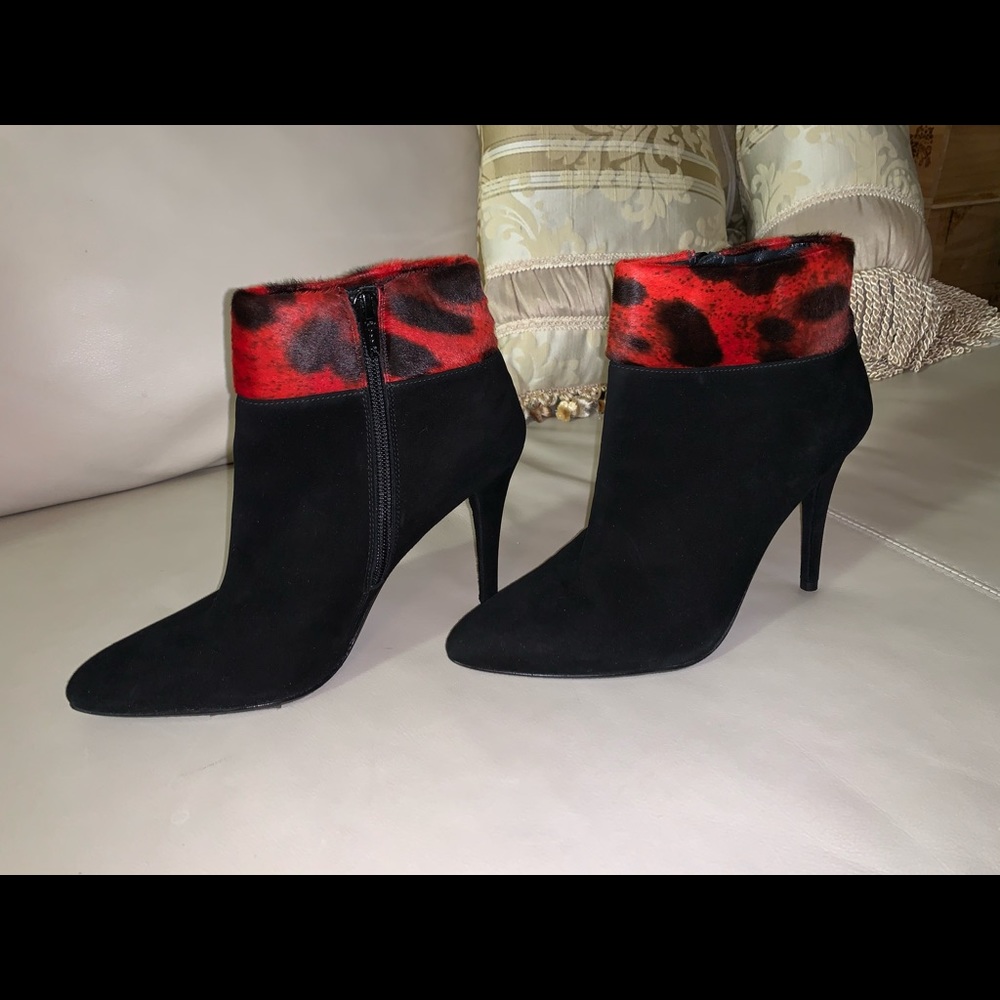 Stuart Weitzman Shoes - Sz7.5